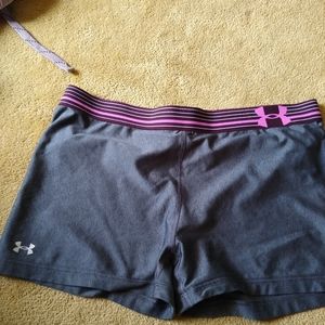 Under armour spandex shorts
